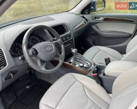 Синій Ауді Ку 5, об'ємом двигуна 2 л та пробігом 151 тис. км за 13300 $, фото 16 на Automoto.ua