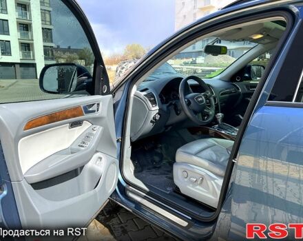 Синий Ауди Ку 5, объемом двигателя 2 л и пробегом 143 тыс. км за 16000 $, фото 7 на Automoto.ua