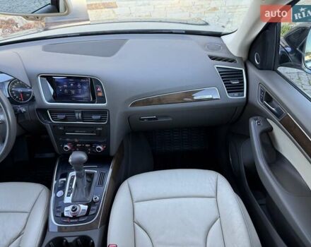 Синій Ауді Ку 5, об'ємом двигуна 2 л та пробігом 158 тис. км за 16500 $, фото 96 на Automoto.ua