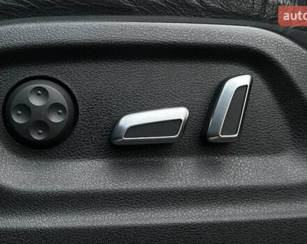 Ауди Ку 5 2016 в Мукачеве на Automoto.ua Синий Ауди Ку 5, объемом двигателя 1.98 л и пробегом 127 тыс. км за 15850 $, фото 17 на Automoto.ua