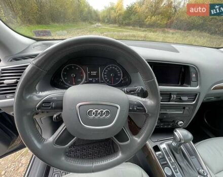 Синій Ауді Ку 5, об'ємом двигуна 2 л та пробігом 151 тис. км за 13300 $, фото 31 на Automoto.ua