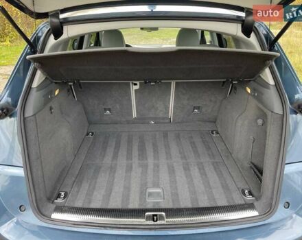 Синій Ауді Ку 5, об'ємом двигуна 2 л та пробігом 151 тис. км за 13300 $, фото 22 на Automoto.ua