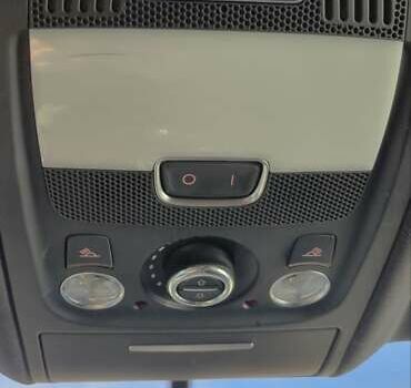 Синій Ауді Ку 5, об'ємом двигуна 1.98 л та пробігом 100 тис. км за 20000 $, фото 15 на Automoto.ua