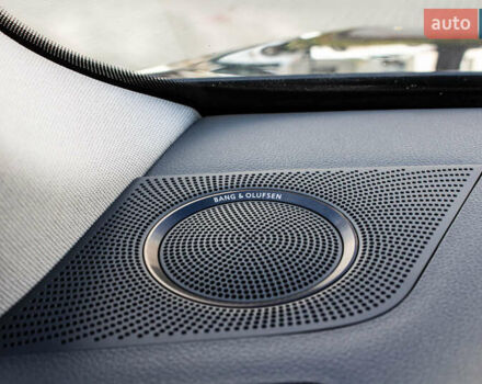 Синий Ауди Ку 5, объемом двигателя 1.98 л и пробегом 180 тыс. км за 15000 $, фото 49 на Automoto.ua