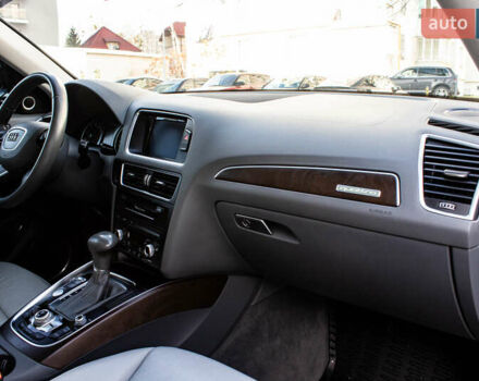 Синий Ауди Ку 5, объемом двигателя 1.98 л и пробегом 180 тыс. км за 15000 $, фото 43 на Automoto.ua