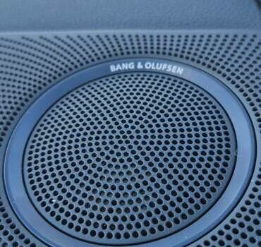 Синій Ауді Ку 5, об'ємом двигуна 1.98 л та пробігом 100 тис. км за 20000 $, фото 43 на Automoto.ua