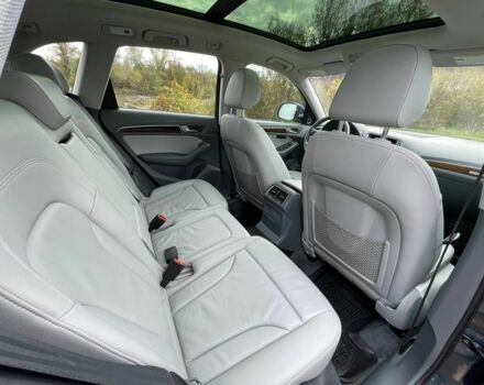 Синій Ауді Ку 5, об'ємом двигуна 2 л та пробігом 151 тис. км за 13500 $, фото 22 на Automoto.ua