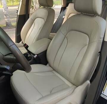 Синій Ауді Ку 5, об'ємом двигуна 2 л та пробігом 222 тис. км за 15700 $, фото 11 на Automoto.ua