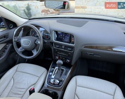 Синій Ауді Ку 5, об'ємом двигуна 2 л та пробігом 158 тис. км за 16500 $, фото 97 на Automoto.ua