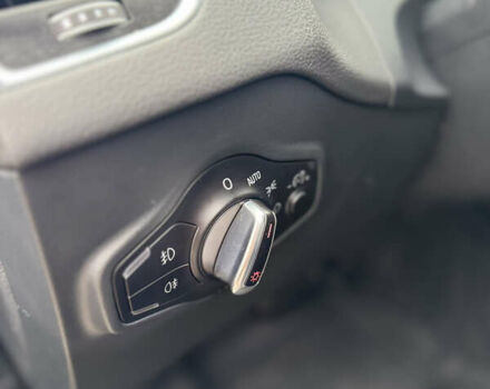 Синій Ауді Ку 5, об'ємом двигуна 2 л та пробігом 204 тис. км за 15990 $, фото 43 на Automoto.ua