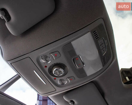 Синий Ауди Ку 5, объемом двигателя 1.98 л и пробегом 180 тыс. км за 15000 $, фото 65 на Automoto.ua