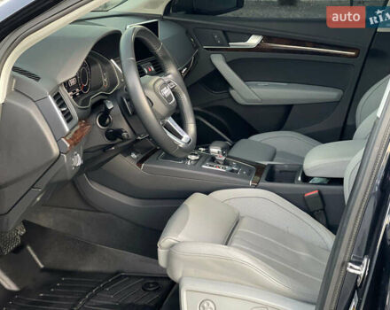 Синий Ауди Ку 5, объемом двигателя 1.98 л и пробегом 210 тыс. км за 23650 $, фото 19 на Automoto.ua