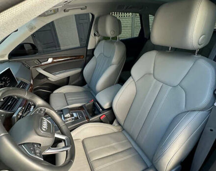 Ауді Ку 5 2017 у Чернівцях на Automoto.ua Синій Ауді Ку 5, об'ємом двигуна 1.98 л та пробігом 209 тис. км за 23800 $, фото 4 на Automoto.ua