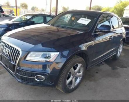 Синий Ауди Ку 5, объемом двигателя 2 л и пробегом 64 тыс. км за 2300 $, фото 1 на Automoto.ua