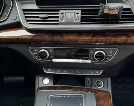 Синій Ауді Ку 5, об'ємом двигуна 1.98 л та пробігом 100 тис. км за 28000 $, фото 16 на Automoto.ua