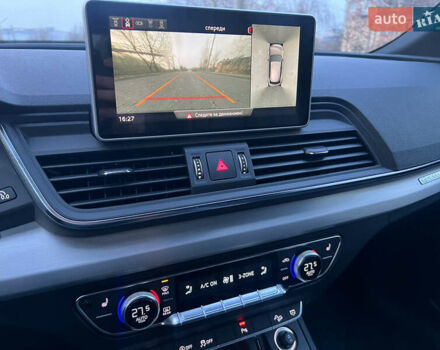 Синій Ауді Ку 5, об'ємом двигуна 2 л та пробігом 167 тис. км за 23700 $, фото 14 на Automoto.ua