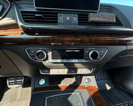 Синий Ауди Ку 5, объемом двигателя 1.98 л и пробегом 100 тыс. км за 34500 $, фото 5 на Automoto.ua