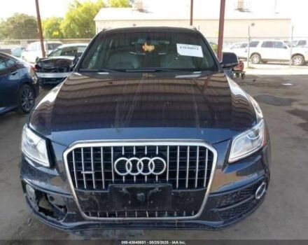 Синий Ауди Ку 5, объемом двигателя 2 л и пробегом 64 тыс. км за 2300 $, фото 12 на Automoto.ua