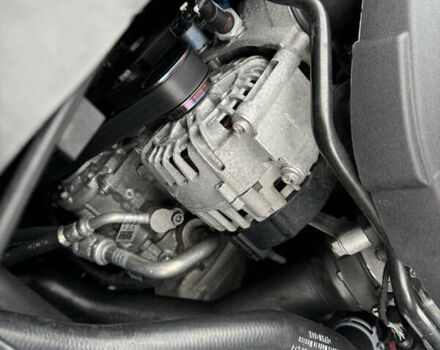 Синій Ауді Ку 5, об'ємом двигуна 2 л та пробігом 118 тис. км за 19950 $, фото 24 на Automoto.ua