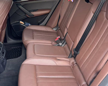 Синій Ауді Ку 5, об'ємом двигуна 1.98 л та пробігом 100 тис. км за 28000 $, фото 19 на Automoto.ua