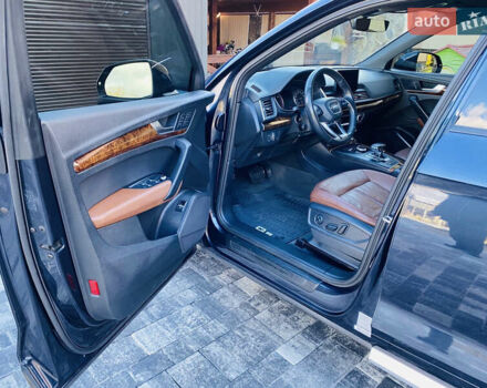 Синий Ауди Ку 5, объемом двигателя 2 л и пробегом 163 тыс. км за 24800 $, фото 23 на Automoto.ua