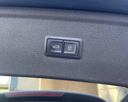 Синий Ауди Ку 5, объемом двигателя 1.98 л и пробегом 201 тыс. км за 27900 $, фото 7 на Automoto.ua