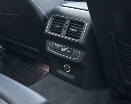 Синий Ауди Ку 5, объемом двигателя 2 л и пробегом 134 тыс. км за 25500 $, фото 21 на Automoto.ua