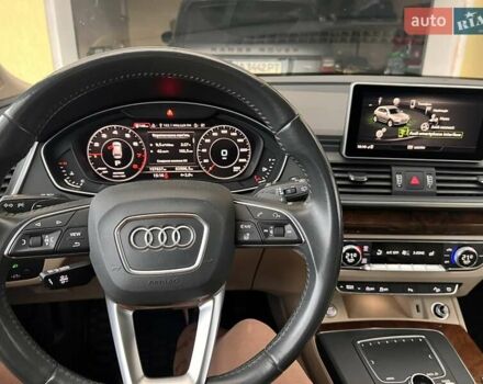 Синий Ауди Ку 5, объемом двигателя 1.98 л и пробегом 157 тыс. км за 25000 $, фото 5 на Automoto.ua