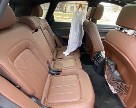 Синий Ауди Ку 5, объемом двигателя 2 л и пробегом 180 тыс. км за 23000 $, фото 10 на Automoto.ua