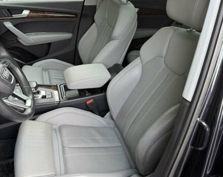 Синий Ауди Ку 5, объемом двигателя 2 л и пробегом 126 тыс. км за 25500 $, фото 23 на Automoto.ua