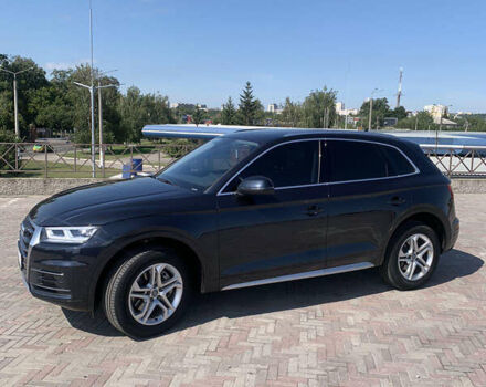 Синій Ауді Ку 5, об'ємом двигуна 2 л та пробігом 57 тис. км за 38700 $, фото 3 на Automoto.ua