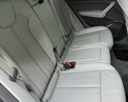 Синий Ауди Ку 5, объемом двигателя 2 л и пробегом 126 тыс. км за 25500 $, фото 30 на Automoto.ua