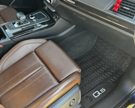 Синий Ауди Ку 5, объемом двигателя 1.98 л и пробегом 92 тыс. км за 32500 $, фото 32 на Automoto.ua