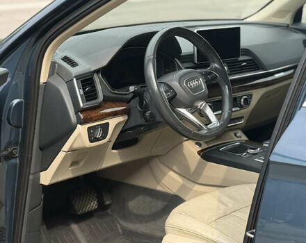 Синій Ауді Ку 5, об'ємом двигуна 1.98 л та пробігом 129 тис. км за 23900 $, фото 11 на Automoto.ua