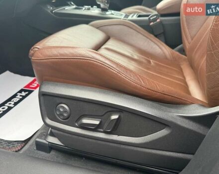 Синій Ауді Ку 5, об'ємом двигуна 2 л та пробігом 115 тис. км за 29790 $, фото 24 на Automoto.ua