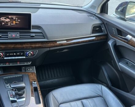 Синий Ауди Ку 5, объемом двигателя 2 л и пробегом 134 тыс. км за 25500 $, фото 12 на Automoto.ua