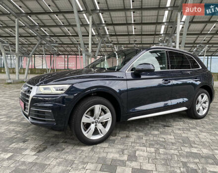 Синій Ауді Ку 5, об'ємом двигуна 2 л та пробігом 100 тис. км за 24900 $, фото 1 на Automoto.ua