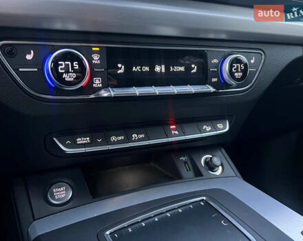 Синій Ауді Ку 5, об'ємом двигуна 2 л та пробігом 167 тис. км за 23700 $, фото 13 на Automoto.ua