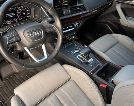 Ауді Ку 5 2017 у Чернівцях на Automoto.ua Синій Ауді Ку 5, об'ємом двигуна 1.98 л та пробігом 209 тис. км за 23800 $, фото 6 на Automoto.ua