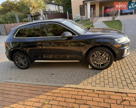 Синий Ауди Ку 5, объемом двигателя 1.98 л и пробегом 167 тыс. км за 24000 $, фото 4 на Automoto.ua