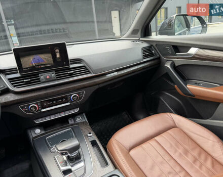 Синий Ауди Ку 5, объемом двигателя 2 л и пробегом 177 тыс. км за 24799 $, фото 79 на Automoto.ua