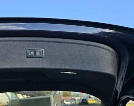 Синий Ауди Ку 5, объемом двигателя 2 л и пробегом 150 тыс. км за 22500 $, фото 28 на Automoto.ua