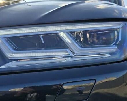 Синий Ауди Ку 5, объемом двигателя 2 л и пробегом 150 тыс. км за 22500 $, фото 32 на Automoto.ua