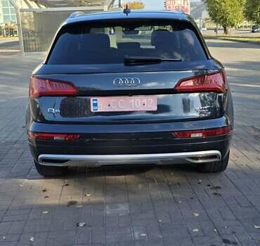 Синий Ауди Ку 5, объемом двигателя 2 л и пробегом 150 тыс. км за 22500 $, фото 52 на Automoto.ua