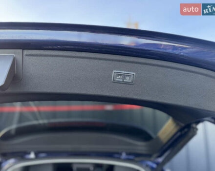 Синій Ауді Ку 5, об'ємом двигуна 2 л та пробігом 176 тис. км за 24499 $, фото 42 на Automoto.ua