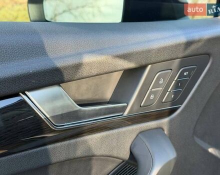 Синій Ауді Ку 5, об'ємом двигуна 1.98 л та пробігом 130 тис. км за 28000 $, фото 36 на Automoto.ua