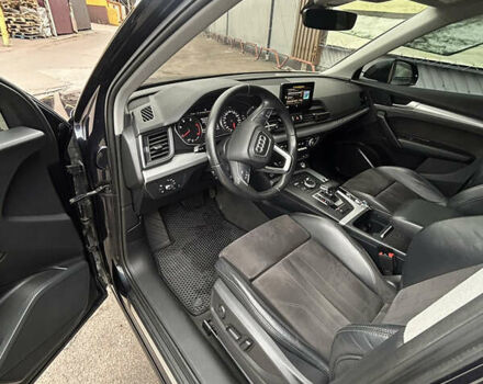 Синий Ауди Ку 5, объемом двигателя 2 л и пробегом 188 тыс. км за 30990 $, фото 7 на Automoto.ua