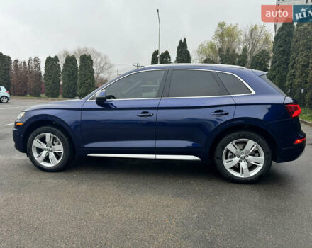 Синій Ауді Ку 5, об'ємом двигуна 2 л та пробігом 127 тис. км за 30000 $, фото 11 на Automoto.ua