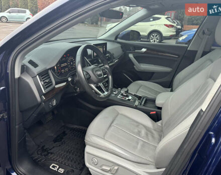 Синій Ауді Ку 5, об'ємом двигуна 2 л та пробігом 127 тис. км за 30000 $, фото 23 на Automoto.ua