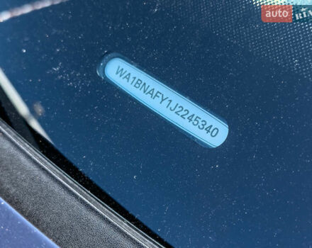 Синій Ауді Ку 5, об'ємом двигуна 2 л та пробігом 86 тис. км за 32999 $, фото 18 на Automoto.ua